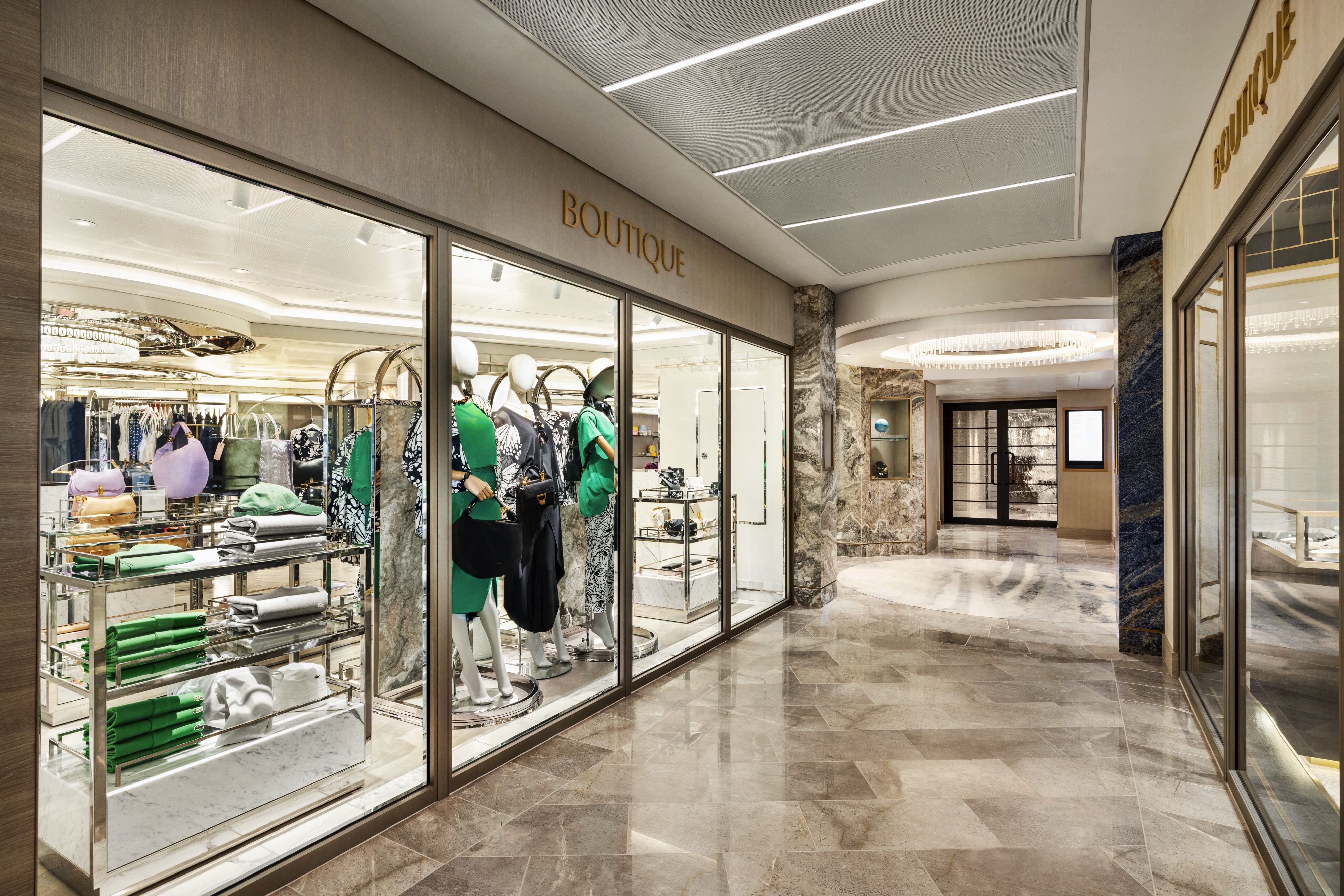 Oceania Insignia - Boutique Shopping
